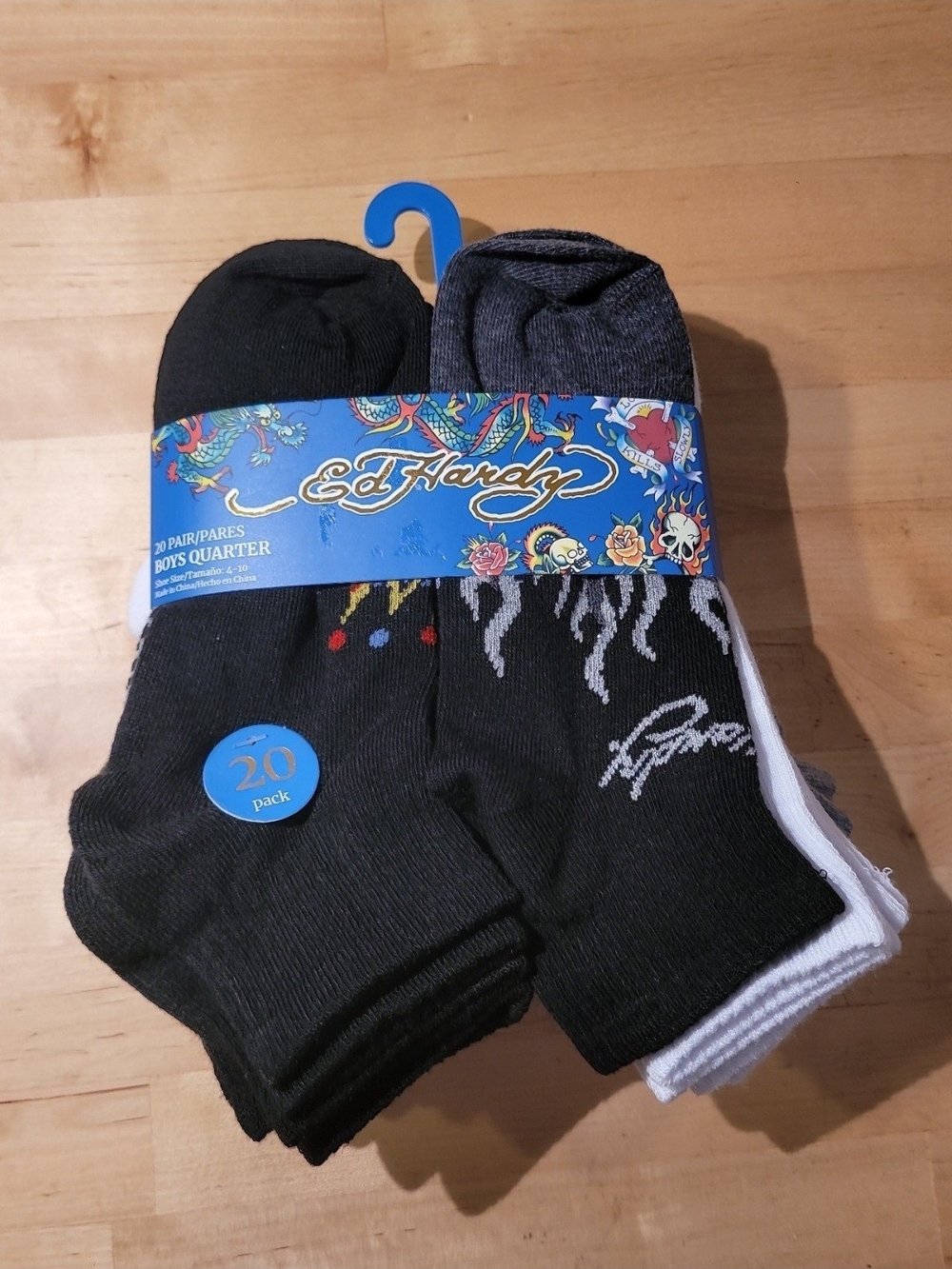 Ed Hardy Black, White & Gray Boys' Quarter Sock 20-Pack